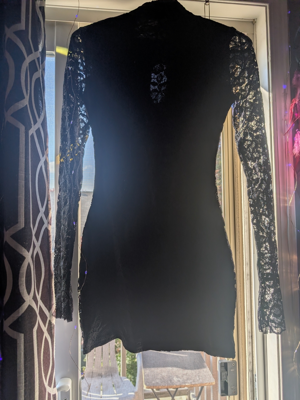 H&M Black Lace Long-Sleeve Bodycon Dress